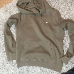 Nike sweatshirt